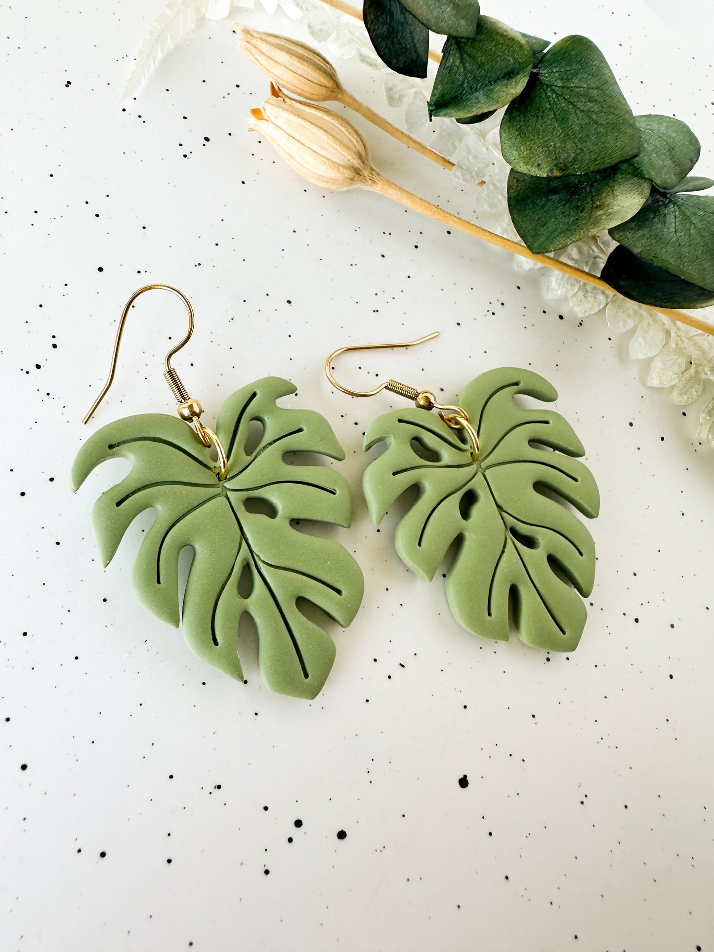 Monstera Earrings