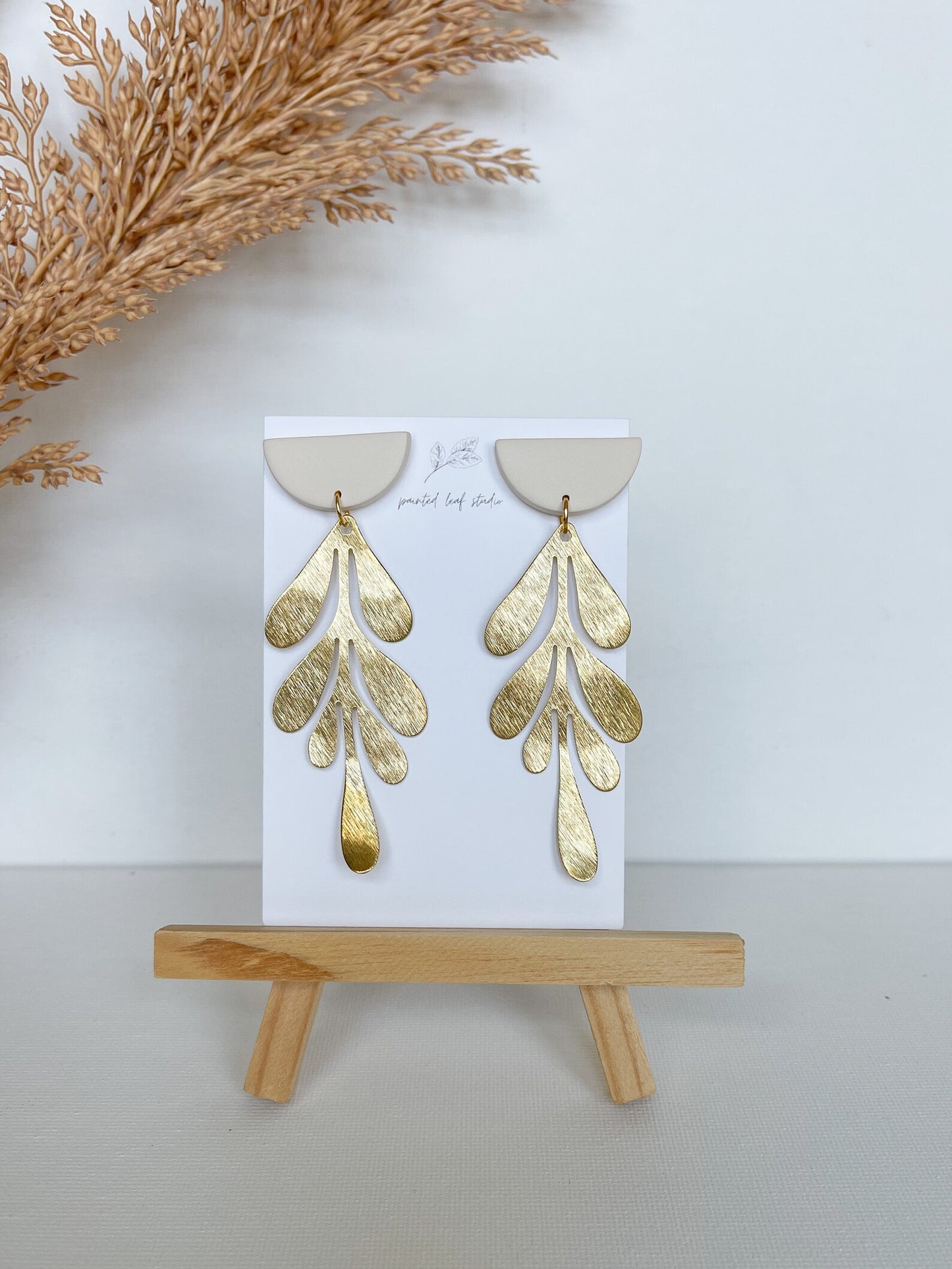 White and Gold Dangles (Large)