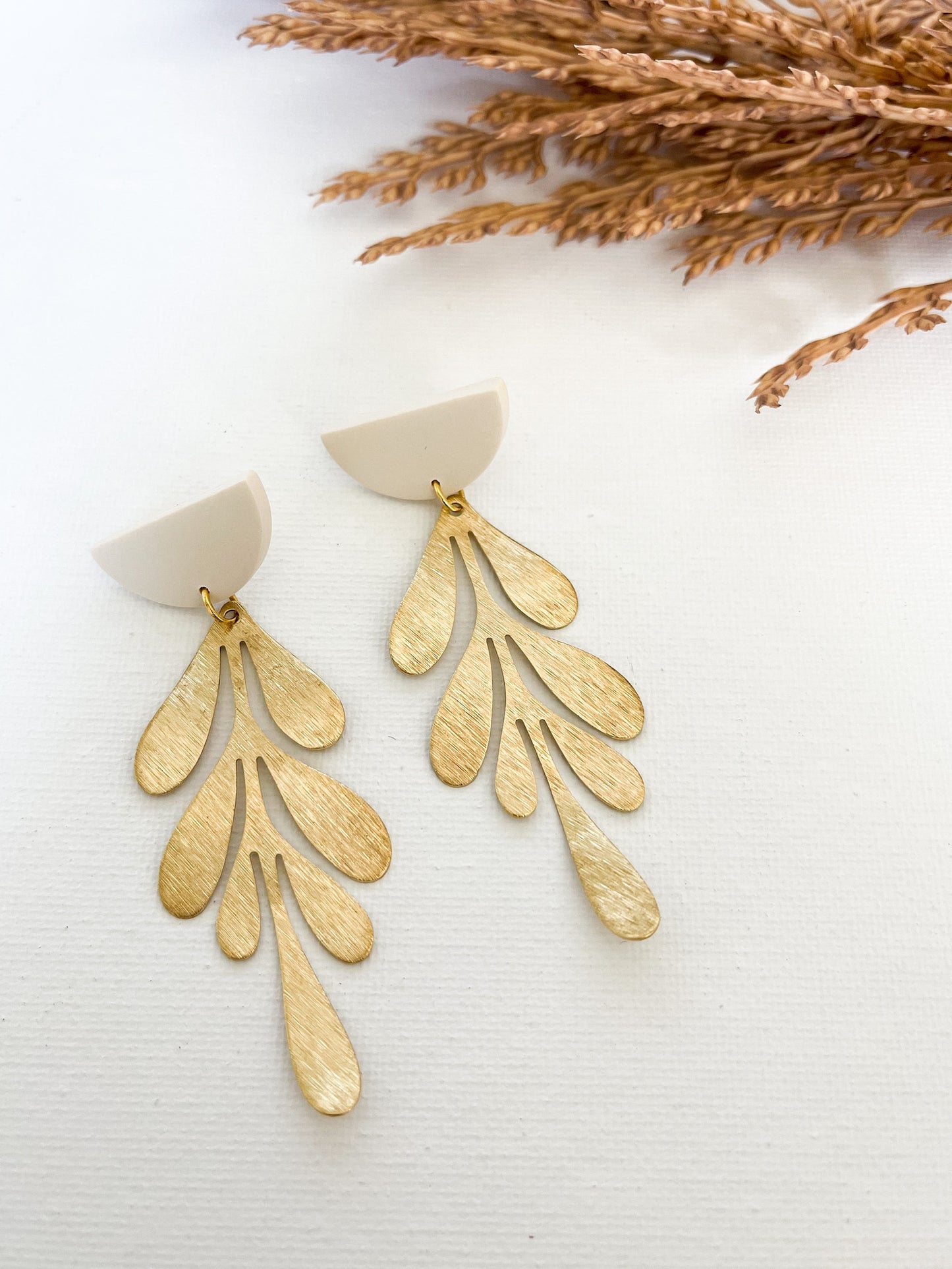 White and Gold Dangles (Large)